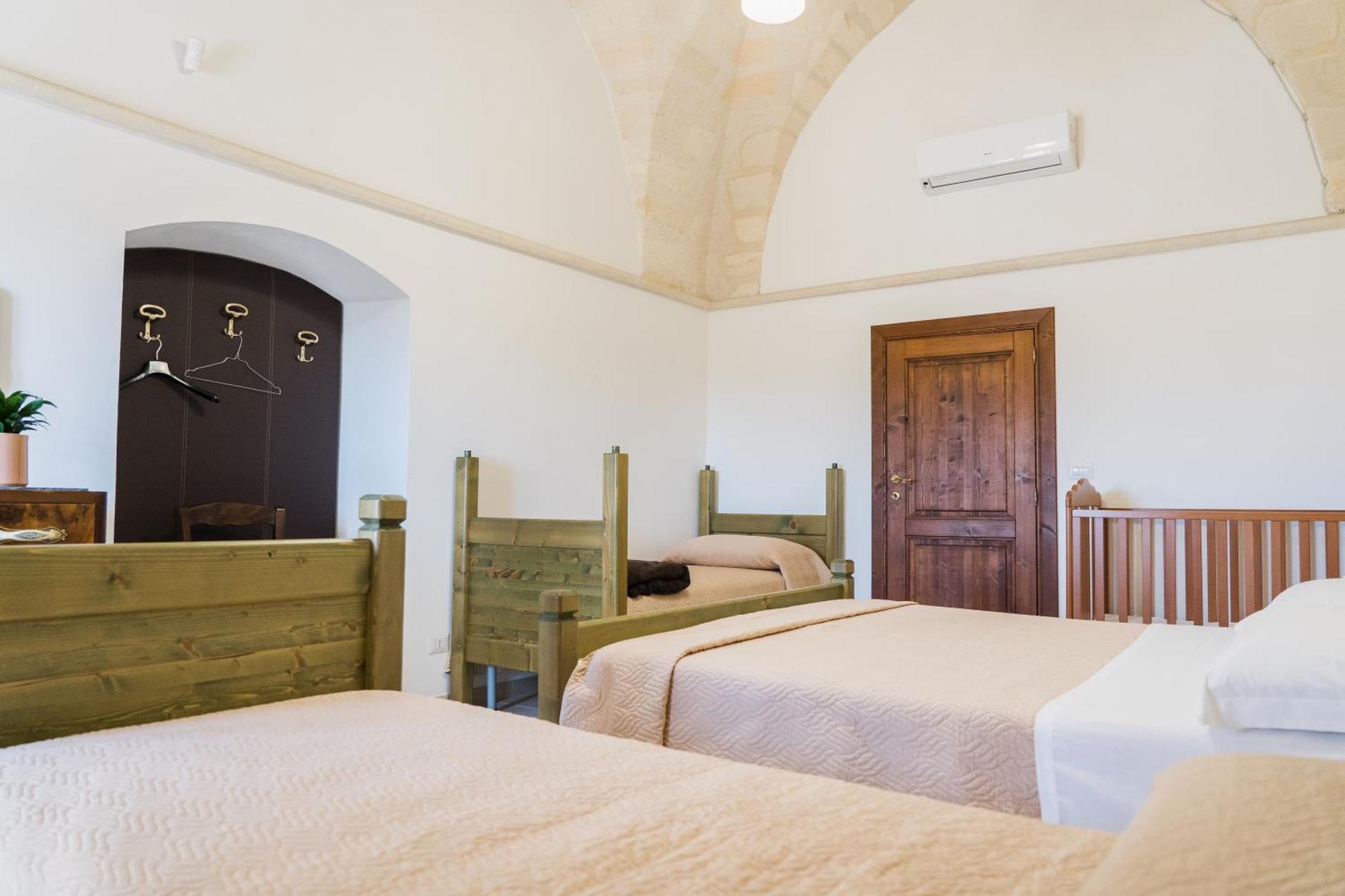 San Leonardo - Aparthotel Laterza Extérieur photo